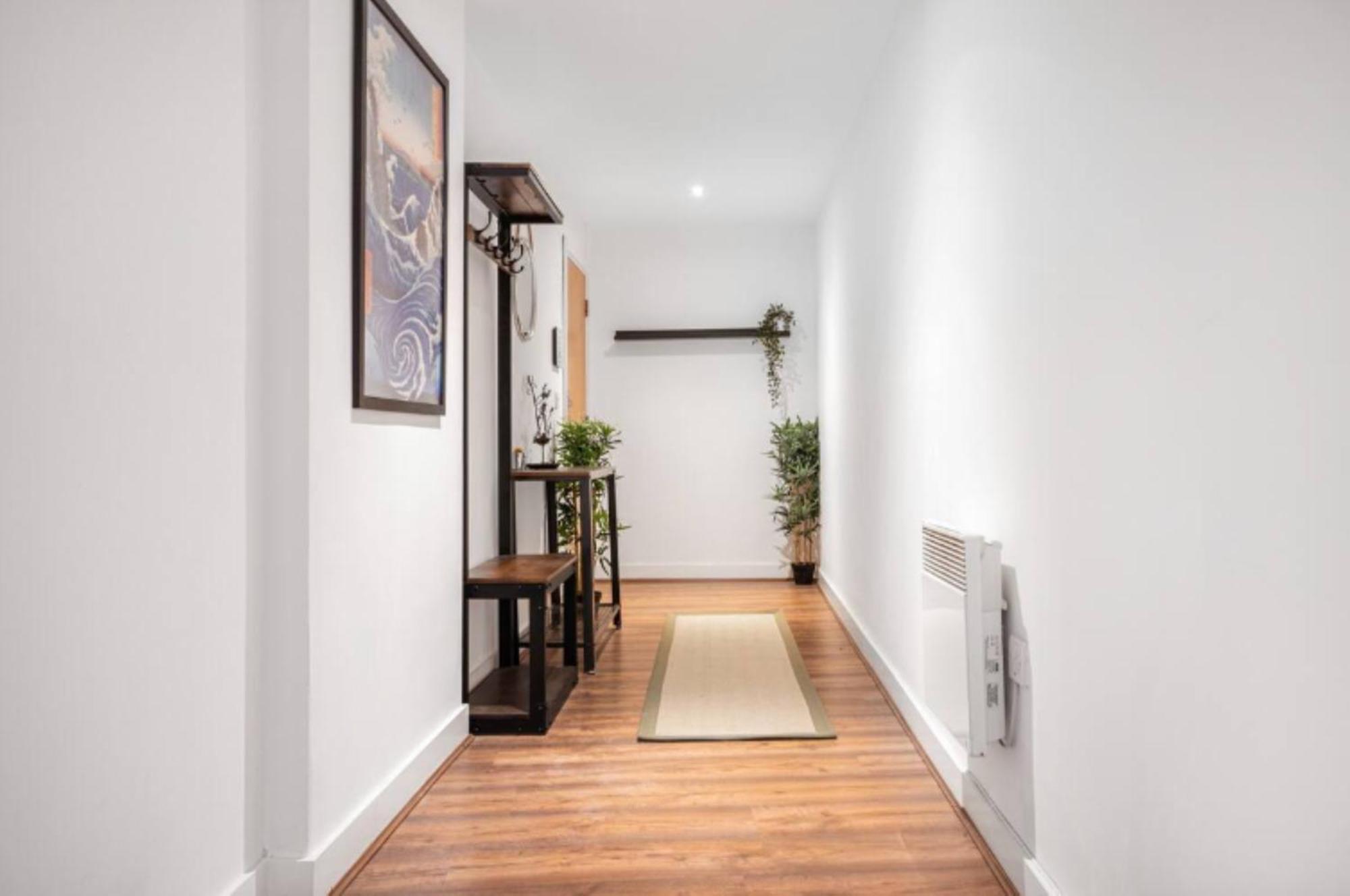 Oriental Suite 2 Bed 2 Bath Netflix And Free Parking, Games- Maihom Бирмингем Экстерьер фото